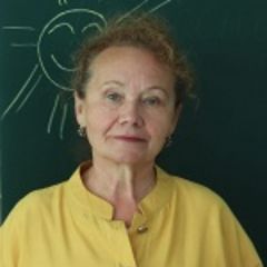 Перова Любовь